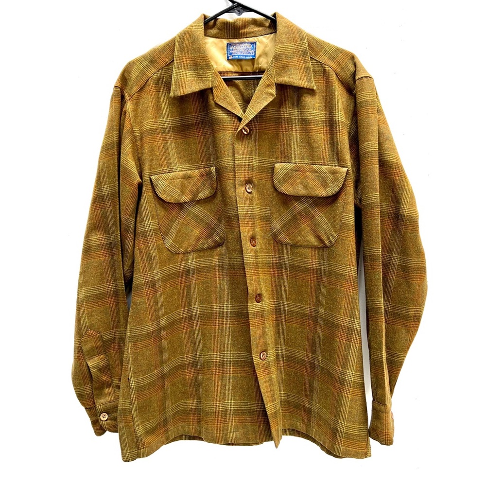 Gorgeous Pendleton men’s shirt
